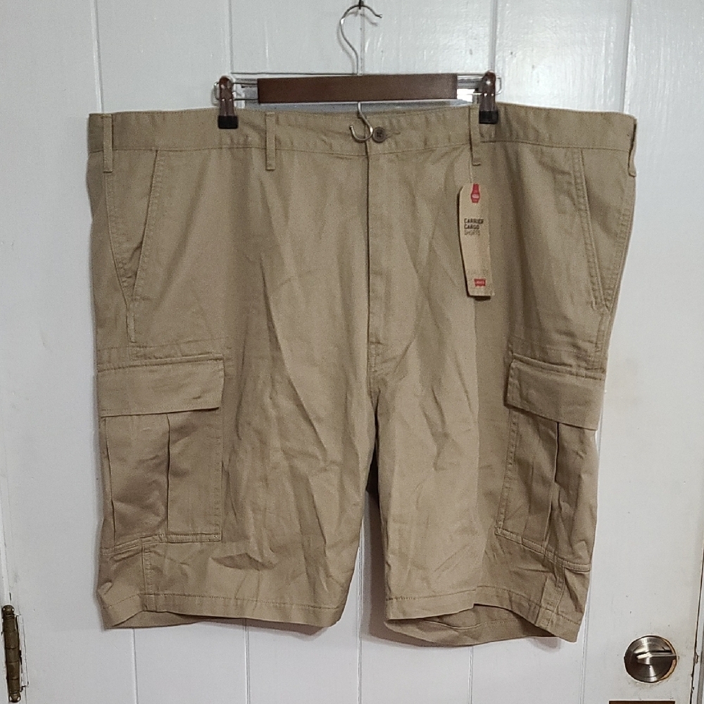 NWT Levi's Men's Carrier Cargo Shorts‎ Tan Multiple Pockets Betmuda Sz 48